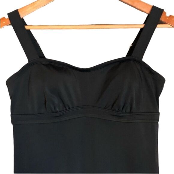 Athleta black swim dress size 34 B/C - Picture 2 of 11